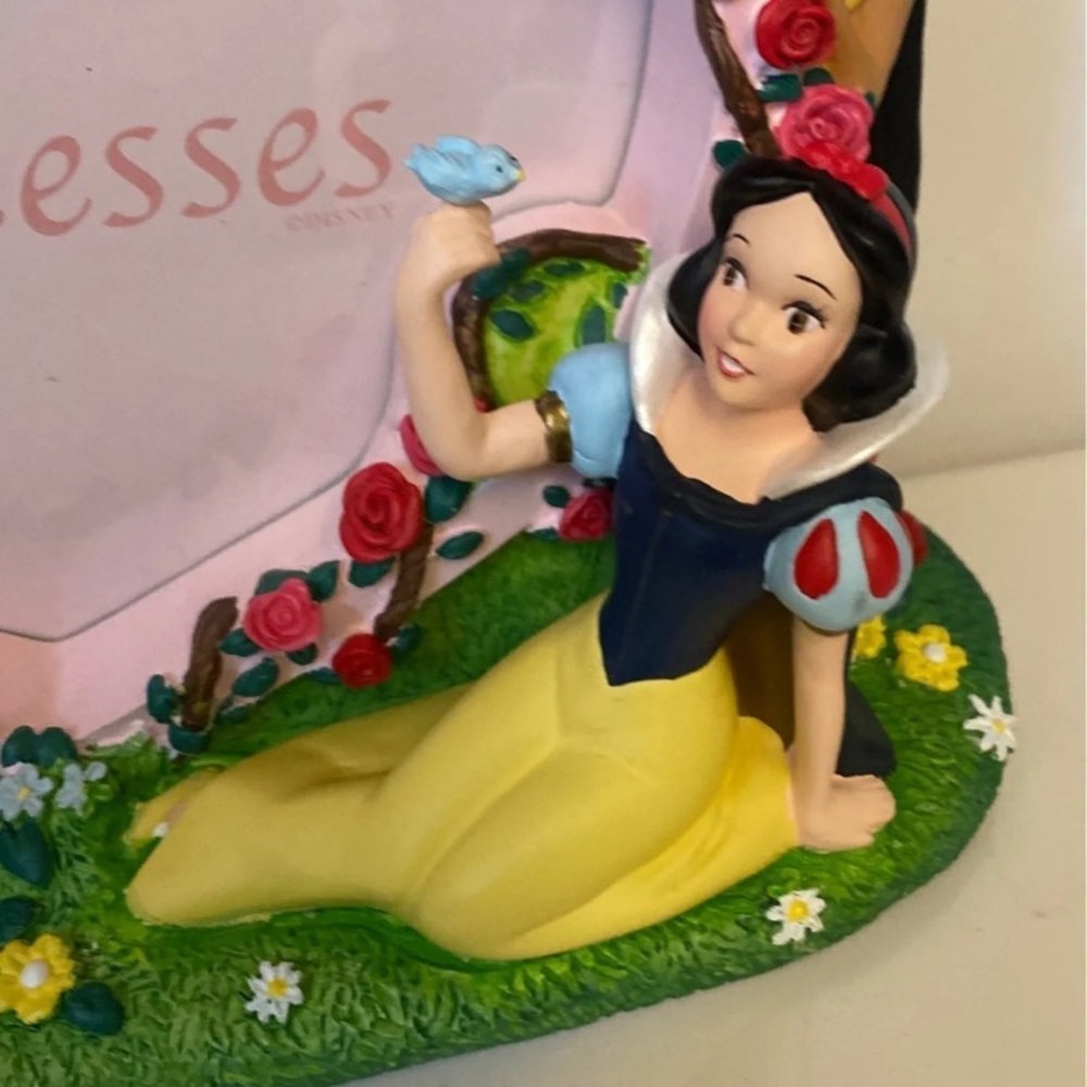 Disney Princesses Photo Frame - Picture 2 of 6